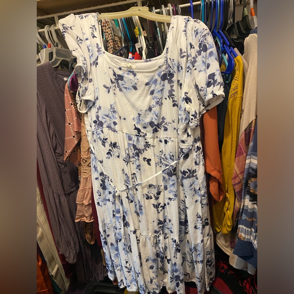Floral white dress